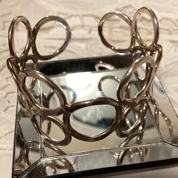Sterling Silver circle cuff bracelet - Picture 1 of 2